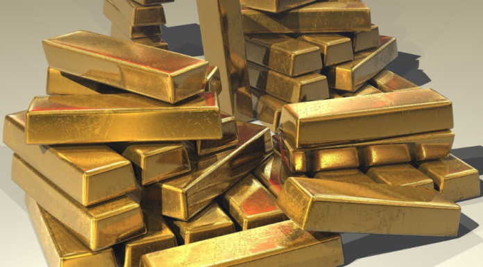 Invertir en oro con relación a la inflación y a la masa monetaria