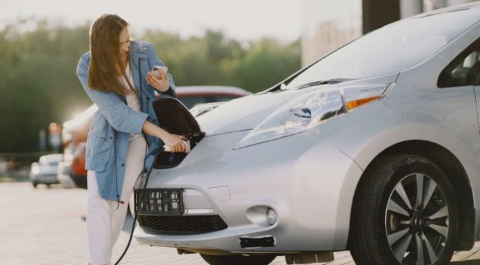 tesla-alcanza-1-billon