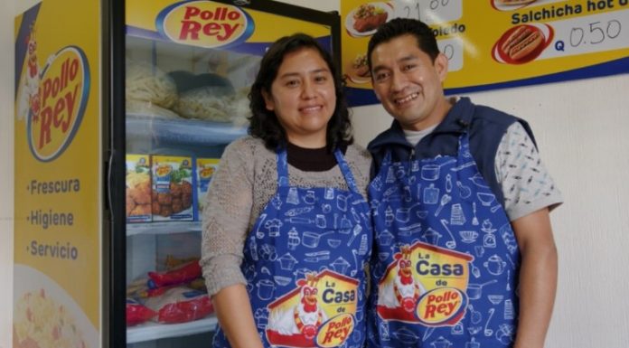 Culminación del programa de emprendimiento de La Casa de Pollo Rey